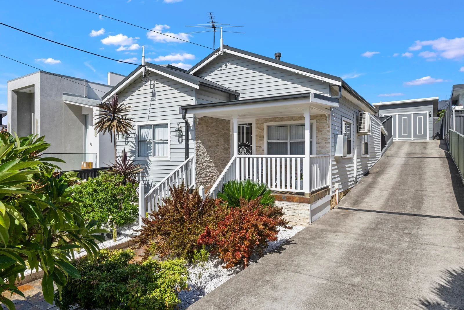 23 Nicoll Street, Roselands NSW 2196
