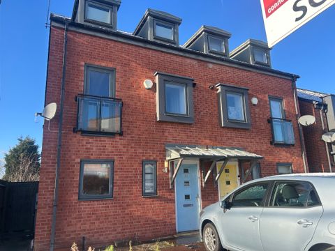 Humphries Road, Wolverhampton WV10