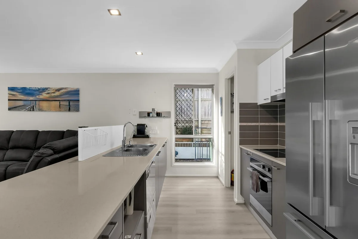 Additional image 2 of 16 Keswick Place, Redland Bay QLD 4165