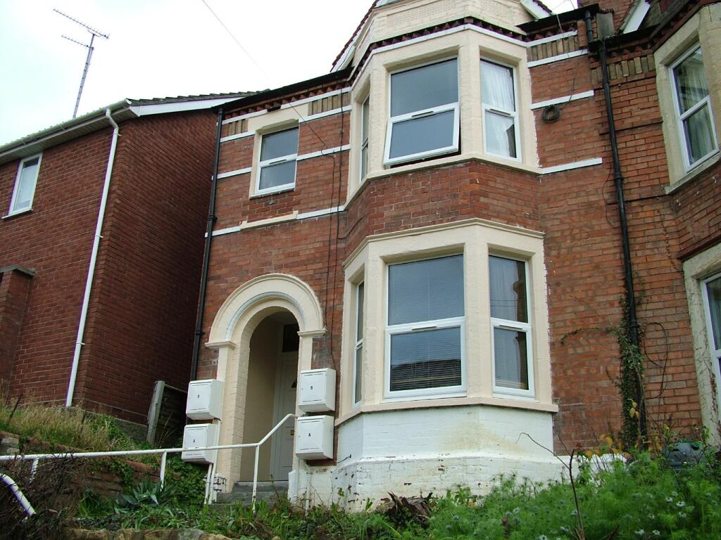 Goldcroft, Yeovil, Somerset, BA21 4DH