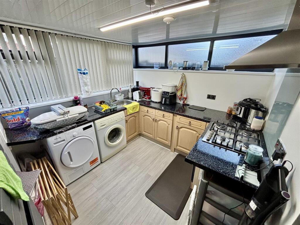 Additional image 8 of Damson Court, Clayton, Bradford