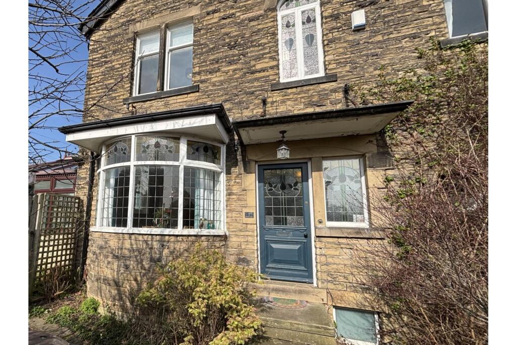 Sandals Road, Shipley, BD17 photo 4