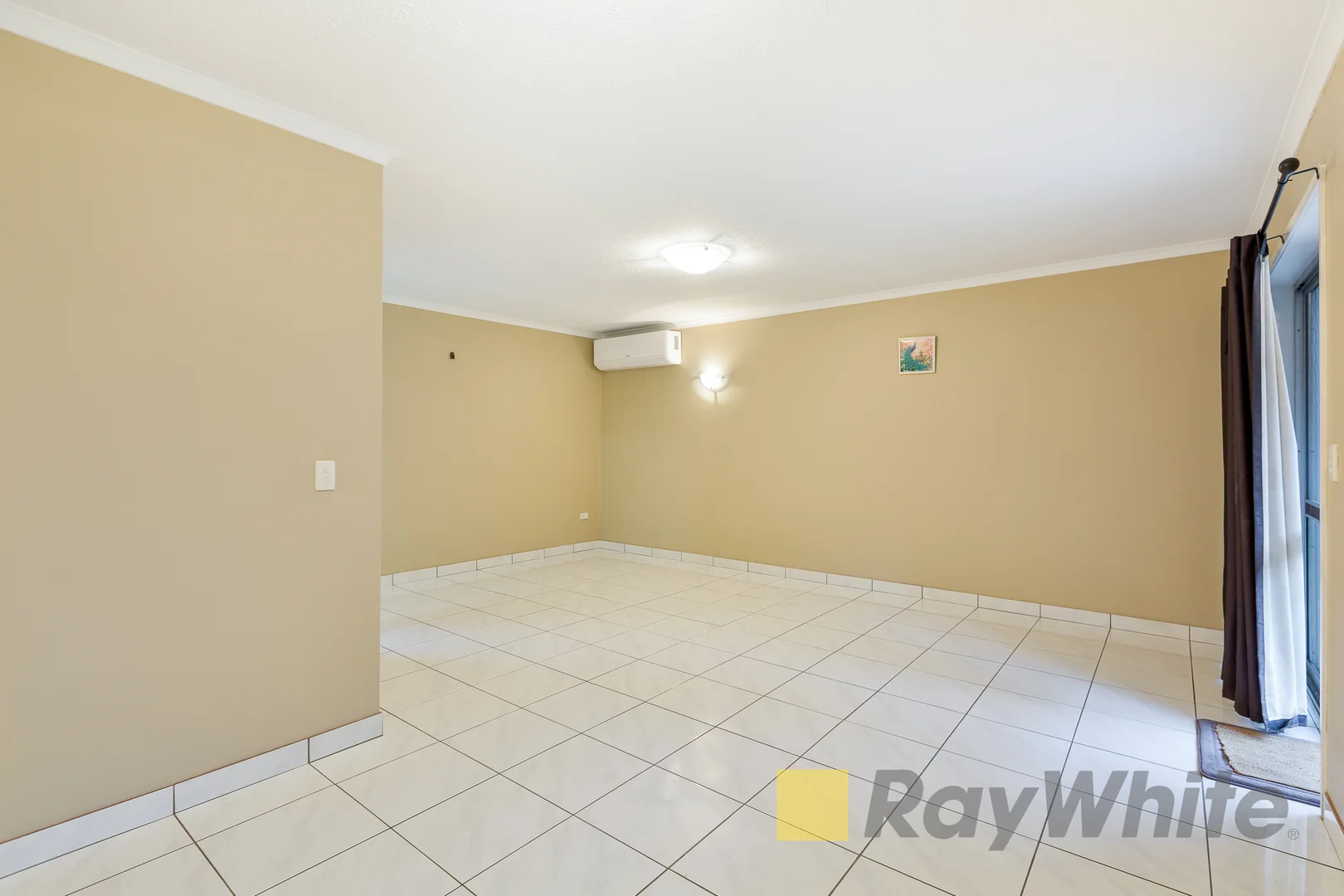 Additional image 3 of 1/18 Anne Avenue, Broadbeach QLD 4218