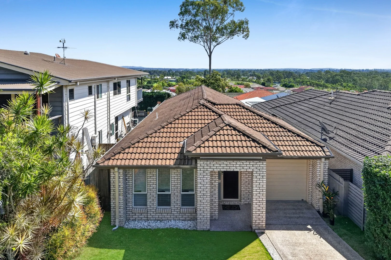 23 Waterline Crescent, Waterford QLD 4133
