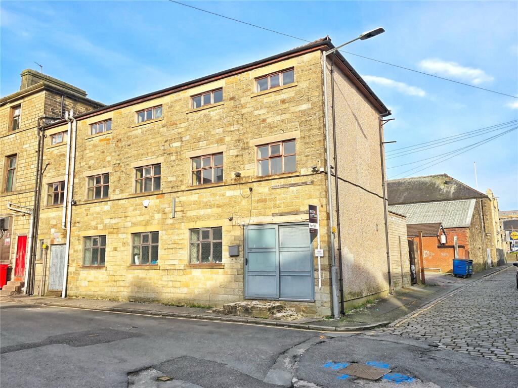 Longholme Road, Rawtenstall, Rossendale, BB4