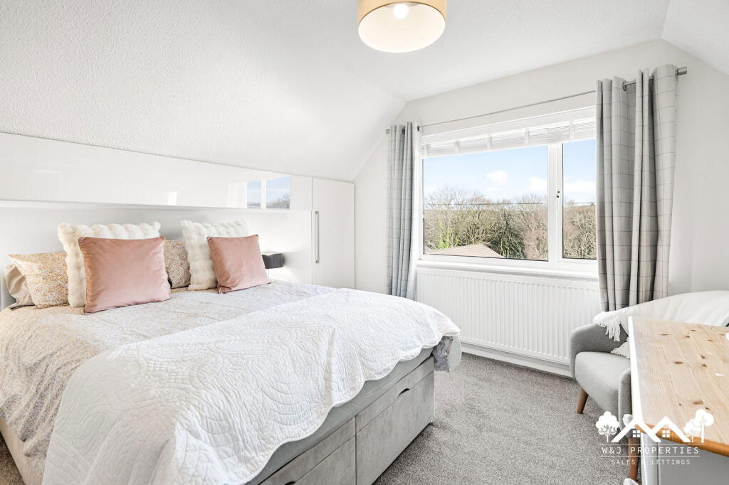 Additional image 23 of Earls Drive, Hoddlesden, Darwen, BB3