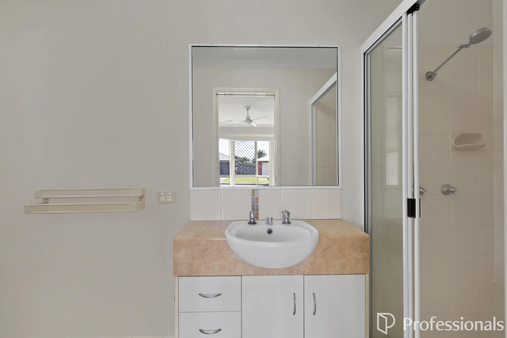 Additional image 11 of 28 Grosskreutz Avenue, Marian QLD 4753