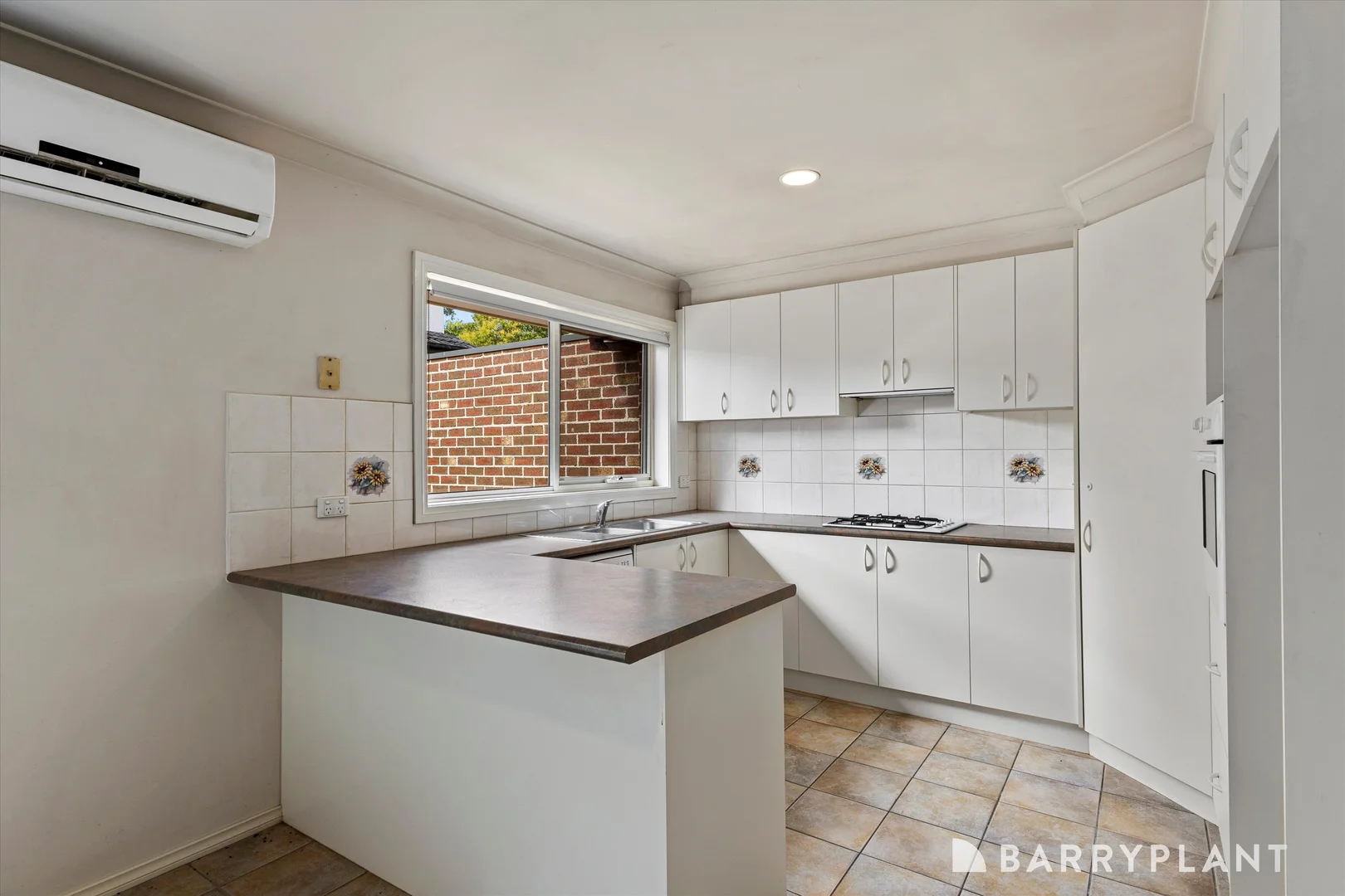 Additional image 2 of 1/11 Rosedale Crescent, Ringwood East VIC 3135