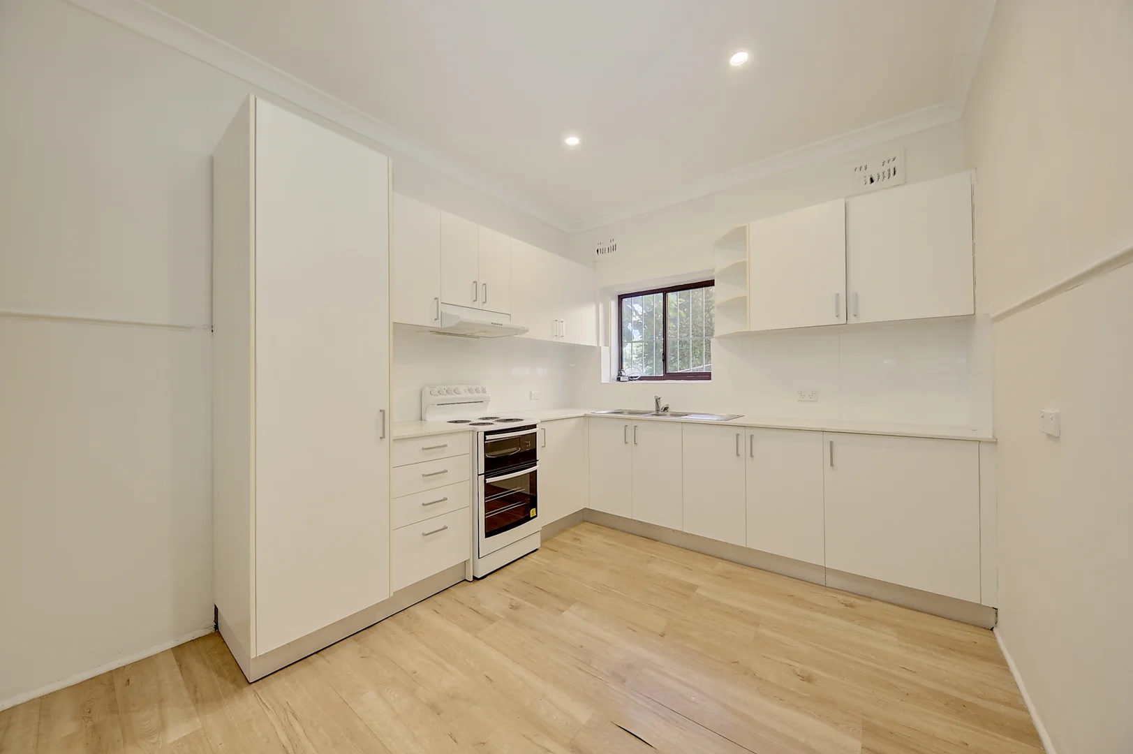 Additional image 3 of 4/11 Edward Street, Bondi Beach NSW 2026