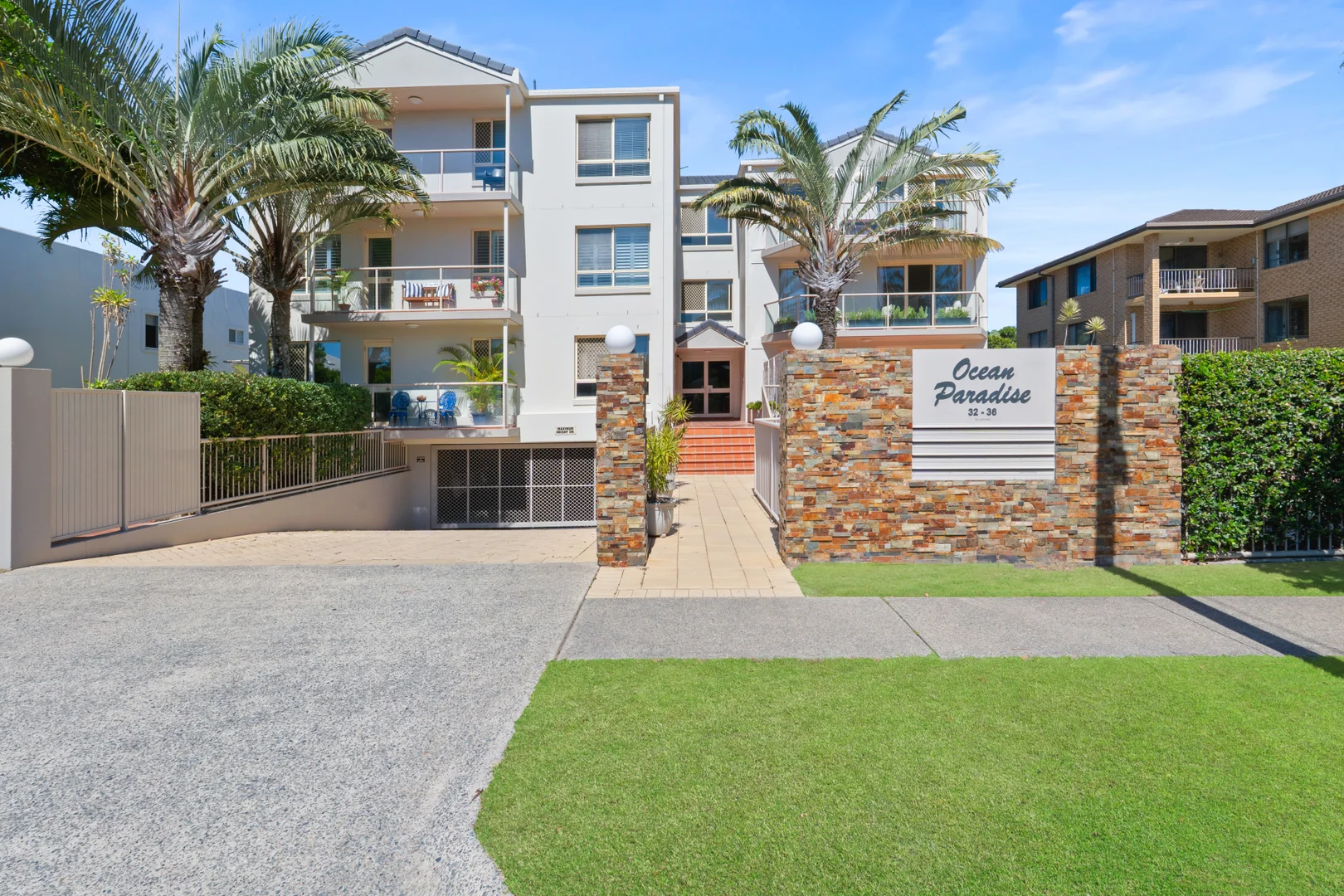 Additional image 11 of 1/32-36 Ocean Street, Mermaid Beach QLD 4218