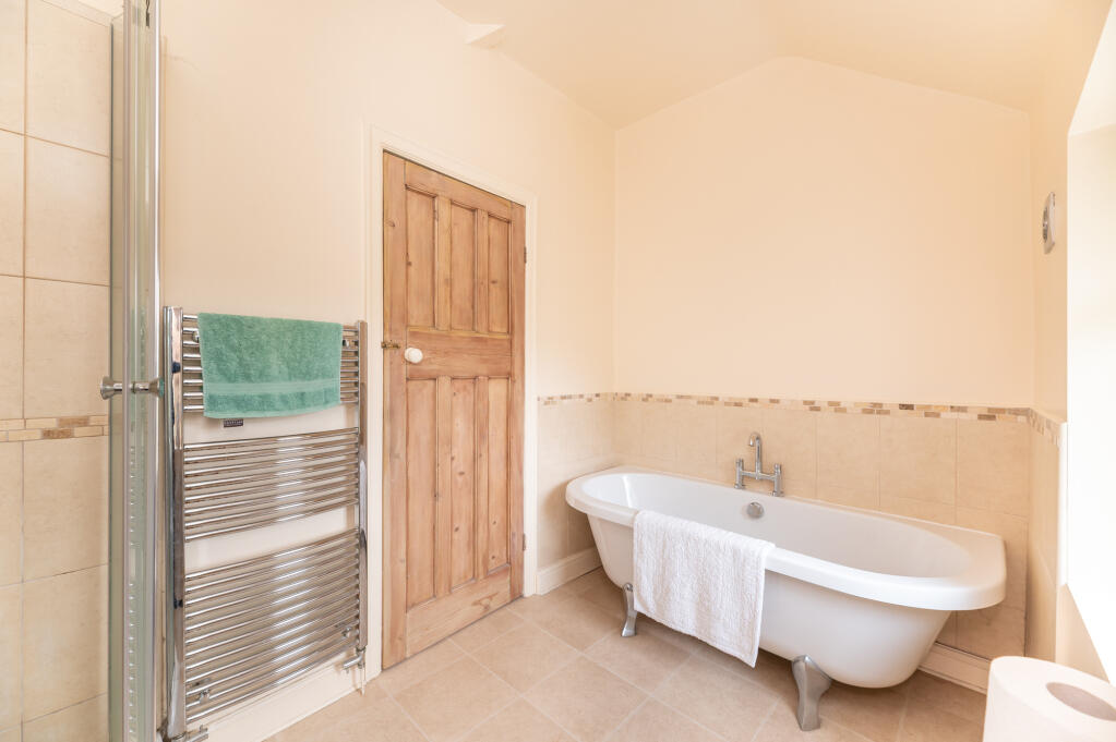 Additional image 20 of Kings Grove, Bingley, West Yorkshire, BD16