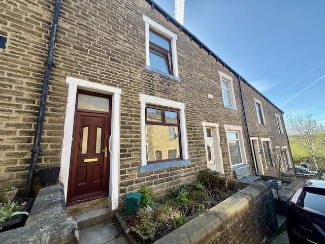 Moore Street, Colne, BB8
