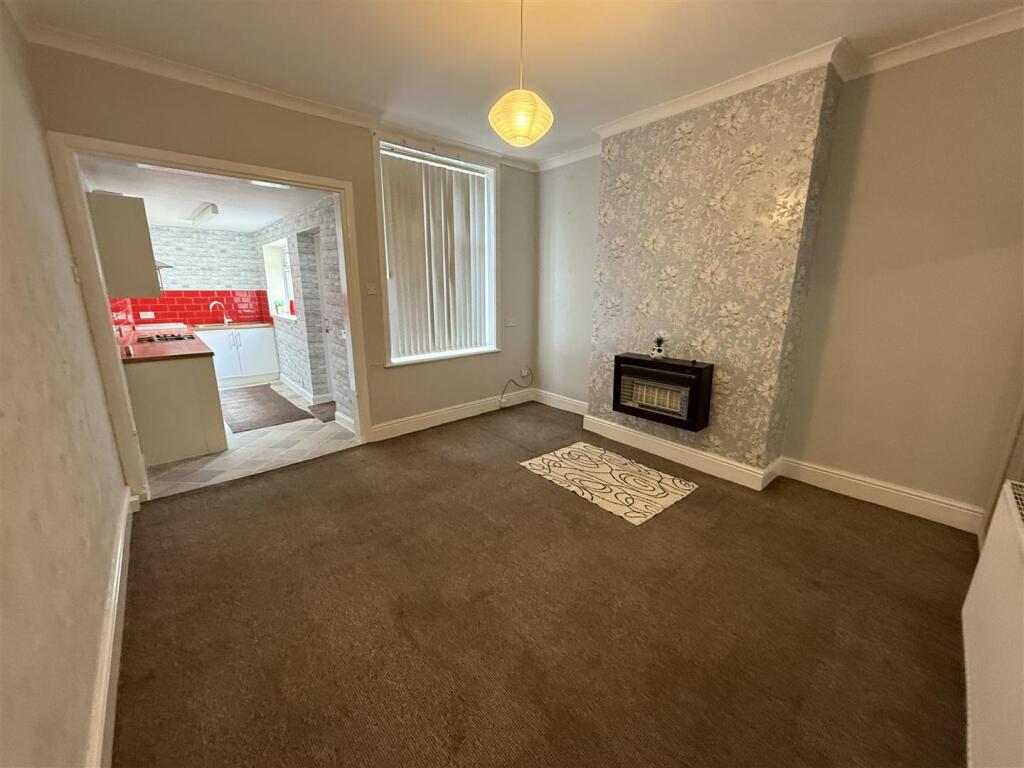 Reed Street, Burnley photo 3