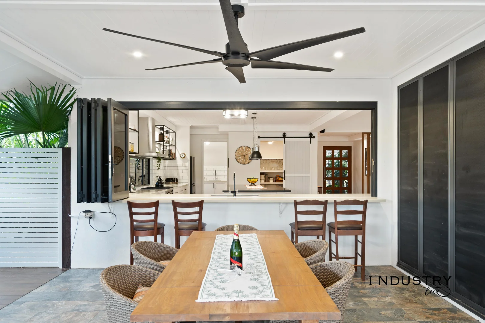 Additional image 19 of 20 Blue Water Lane, Trinity Beach QLD 4879