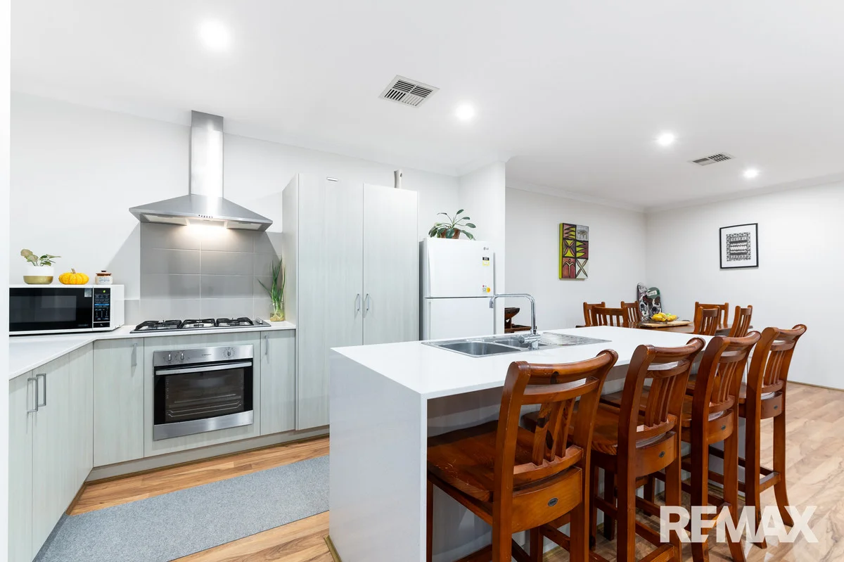 Additional image 15 of 32 Mountain Street, Banksia Grove WA 6031