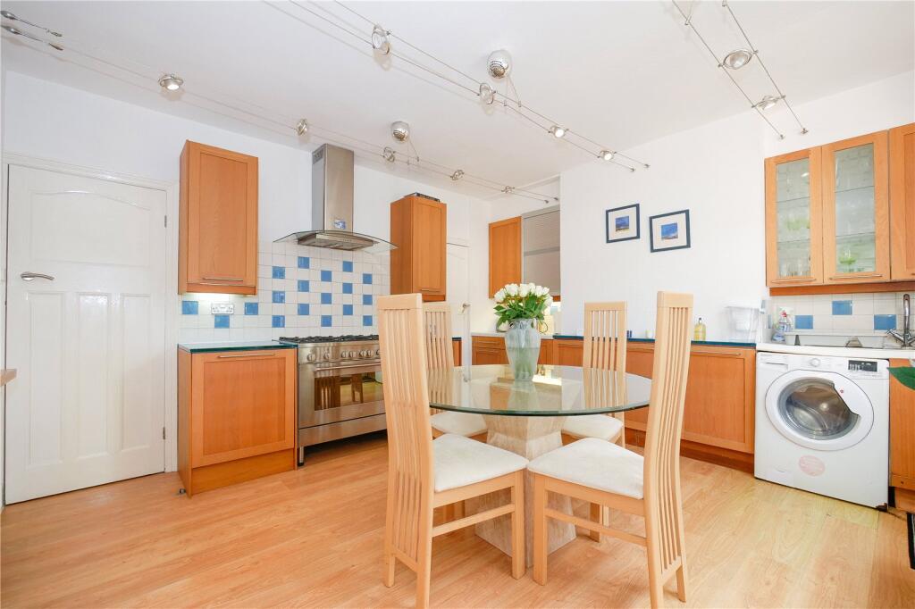 Additional image 3 of Oxford Terrace, Baildon, Shipley, West Yorkshire, BD17