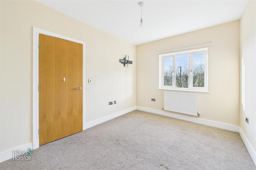 Additional image 17 of Grenfell Gardens, Colne
