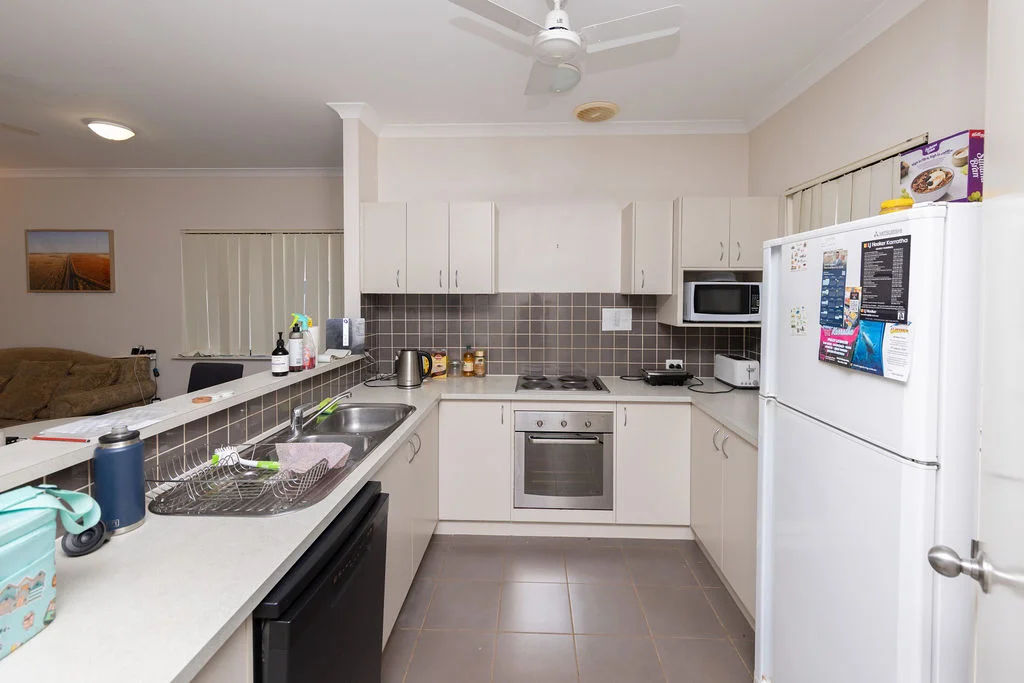 5 Walker Close, Millars Well WA 6714