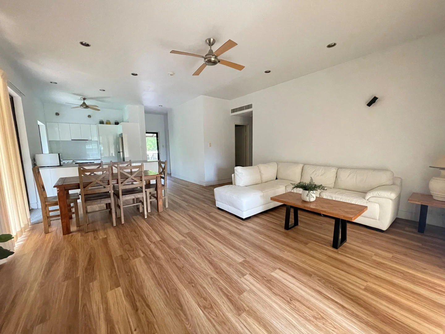 Additional image 2 of 1138/615 Kunapipi Road, Laguna Quays QLD 4800