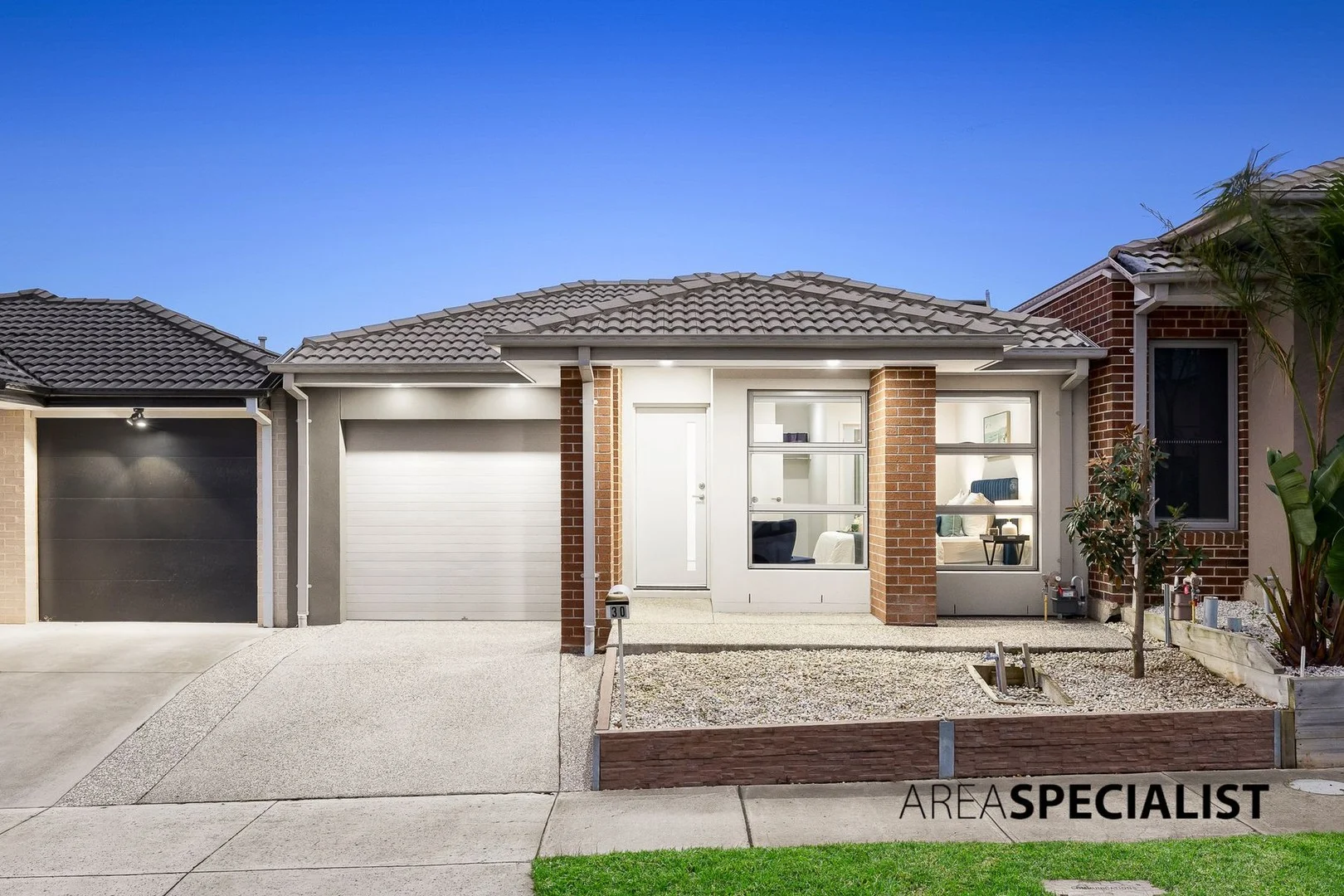 30 Lexington Parade, Berwick VIC 3806