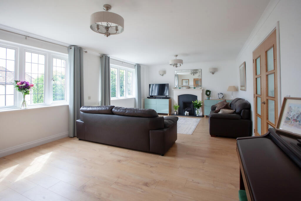 Additional image 5 of An immaculately presented six bedroom property in the prestigious location of Ash Lane, Wells.
