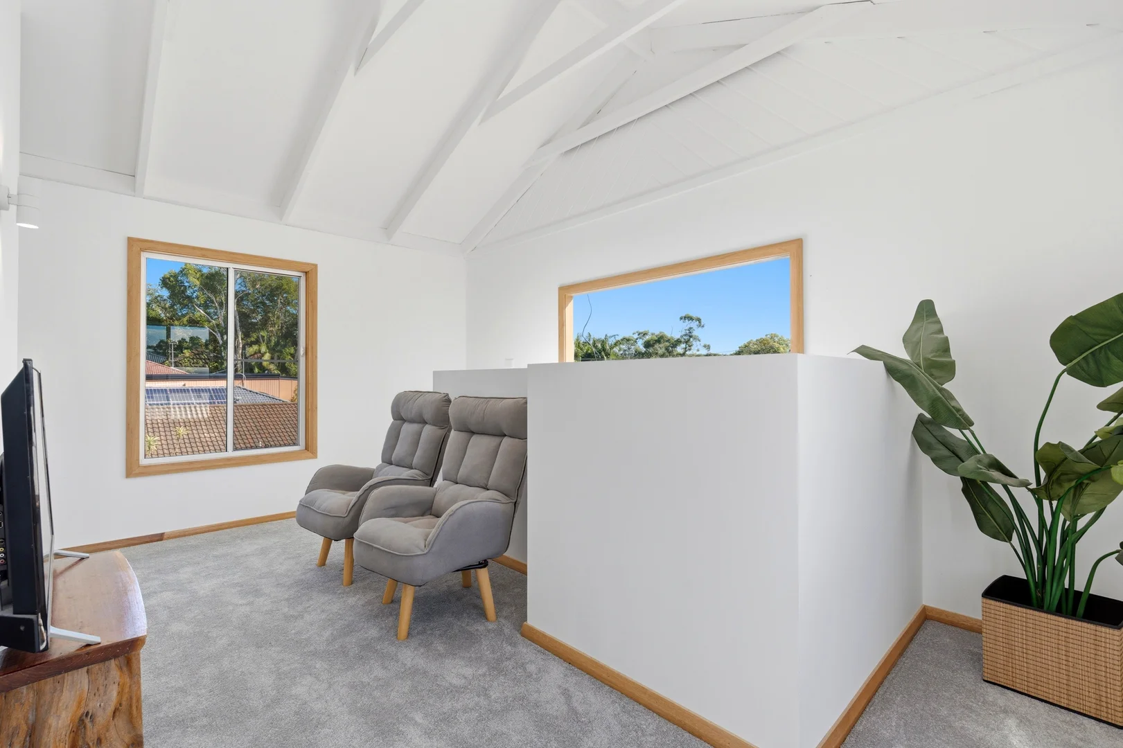 Additional image 9 of 94 MacKenzie Avenue, Woy Woy NSW 2256