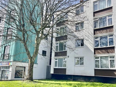 Efford, Plymouth PL3