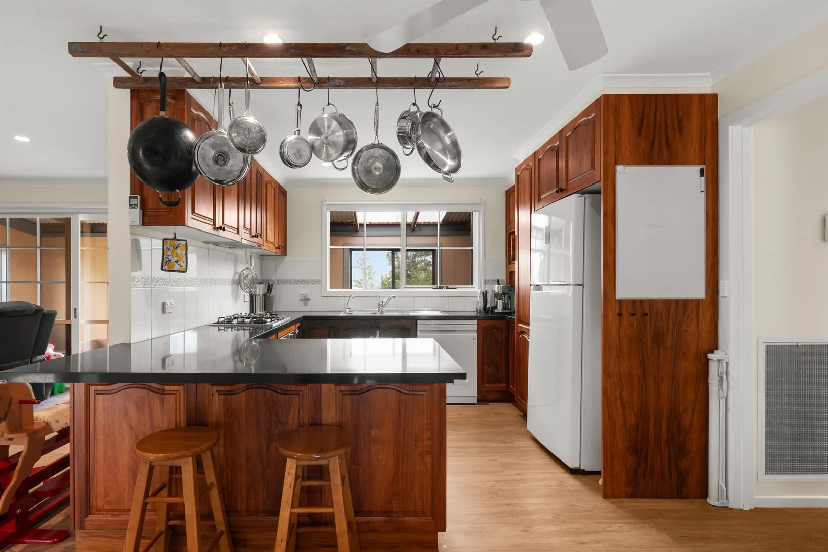 Additional image 7 of 9 Russell Street, Drouin VIC 3818