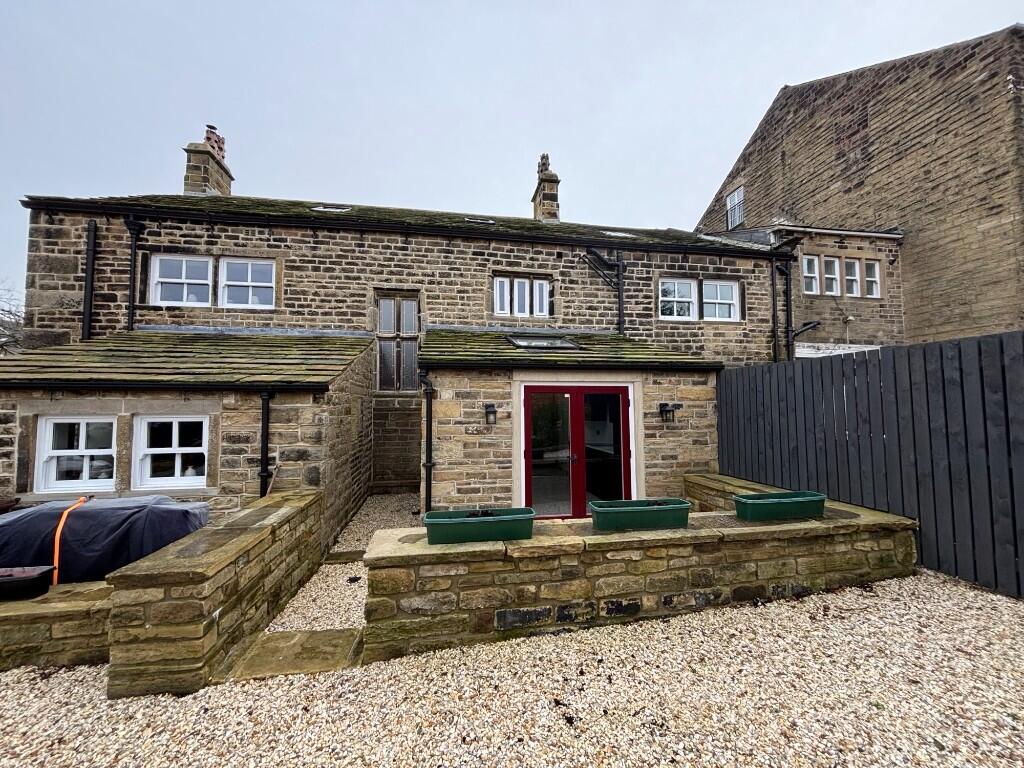 Spring Mill House,Trinity Drive, BD15 photo 4