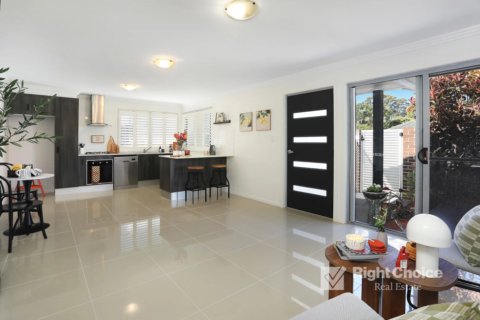 Additional image 4 of 2/196 Tongarra Road, Albion Park NSW 2527