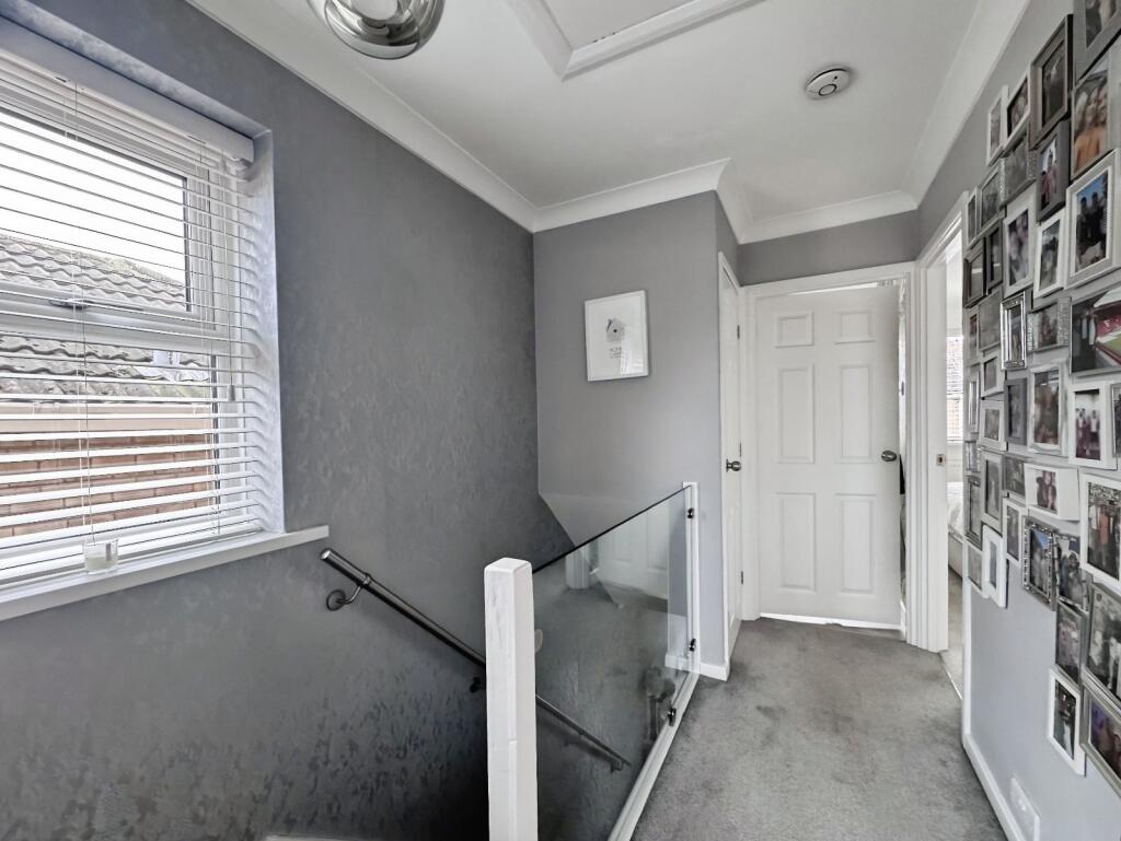 Additional image 11 of Kenmore Avenue, Cleckheaton, BD19