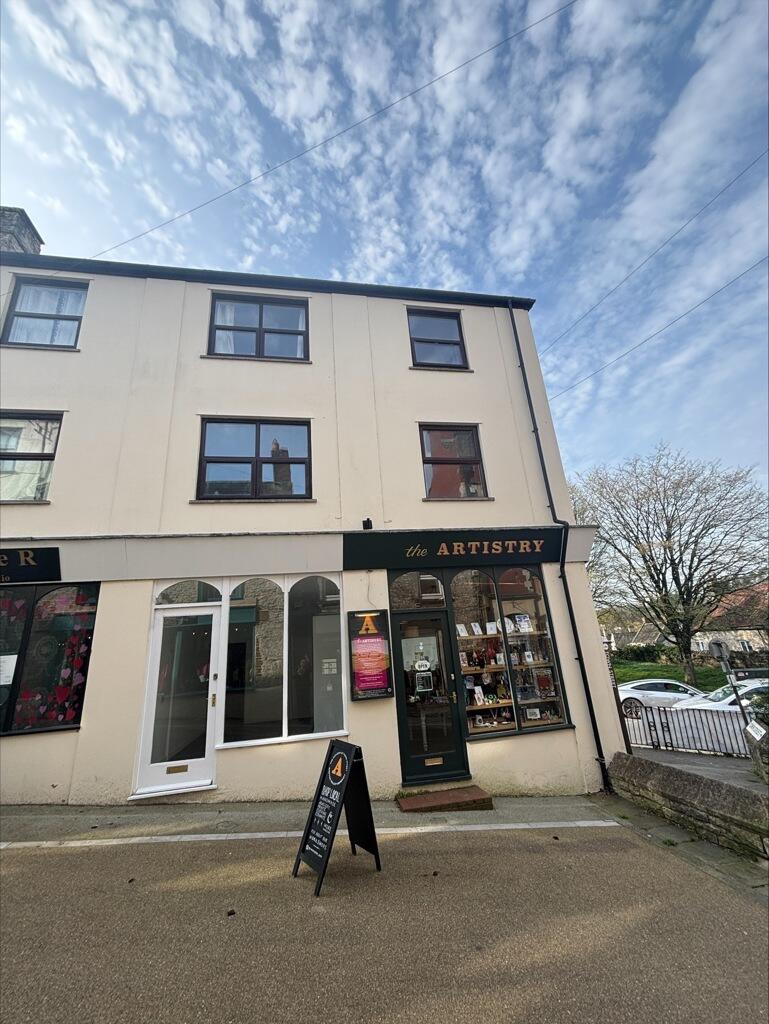 35, Town St, Shepton Mallet, BA4 5BJ