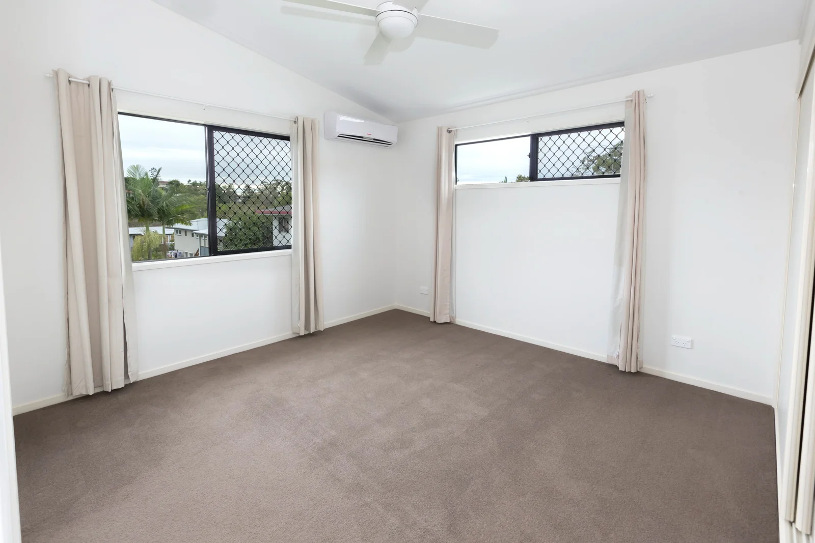 Additional image 8 of 1/287 Kitchener Road, Stafford Heights QLD 4053