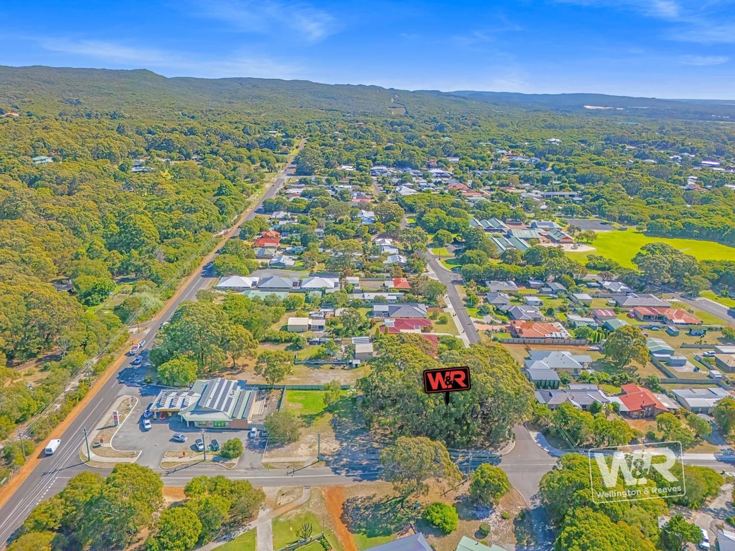 Additional image 2 of 202 Bay View Drive, Little Grove WA 6330