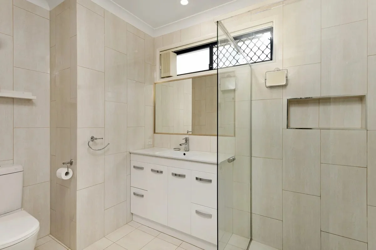 Additional image 10 of 141 Dunlin Drive, Burleigh Waters QLD 4220