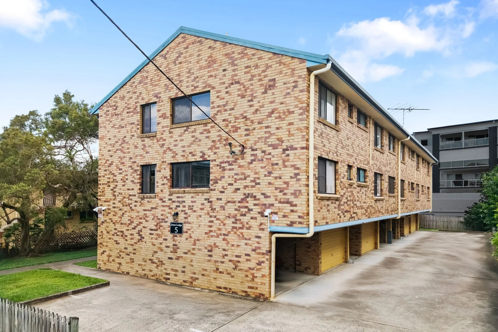 5/5 Hows Road, Nundah QLD 4012