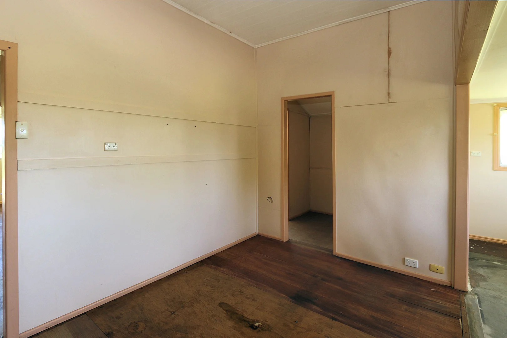 Additional image 10 of 24 Moffatt Street, Burnett Heads QLD 4670
