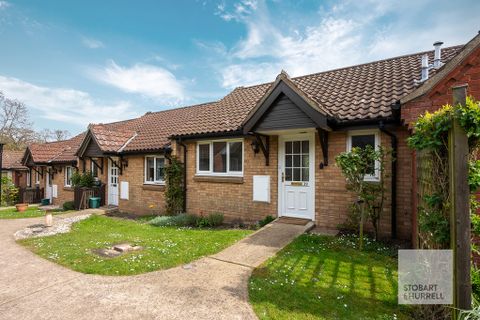 Churchfield Green, Thorpe St Andrew, Norwich, Norfolk NR7