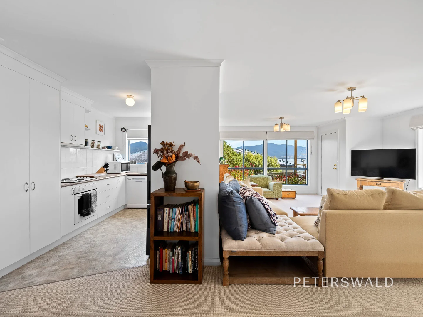 8/62 Saundersons Road, Risdon TAS 7017 photo 4