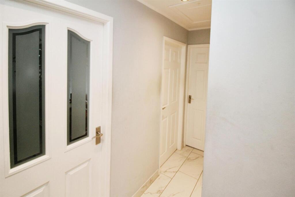 Additional image 7 of Lichfield Mount, Bradford, BD2 1NX