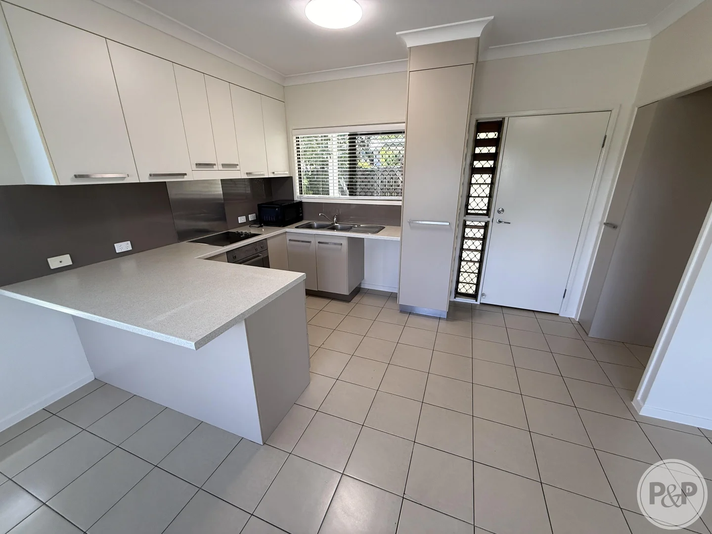 Additional image 6 of 1/63 Hugh Street, West End QLD 4810