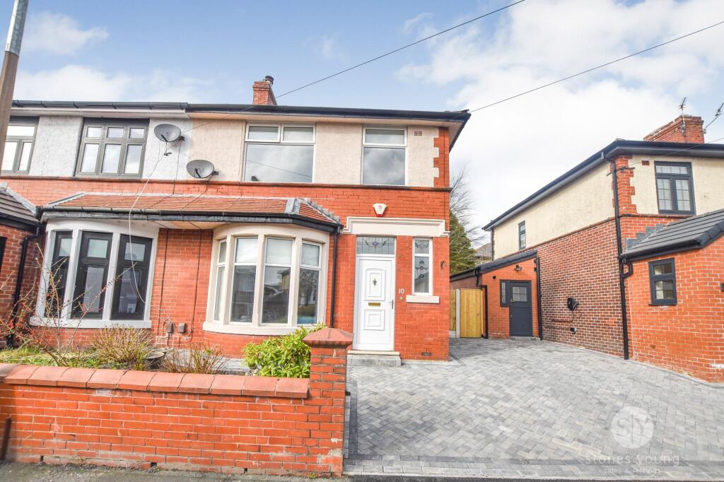 East Park Avenue, Blackburn, BB1