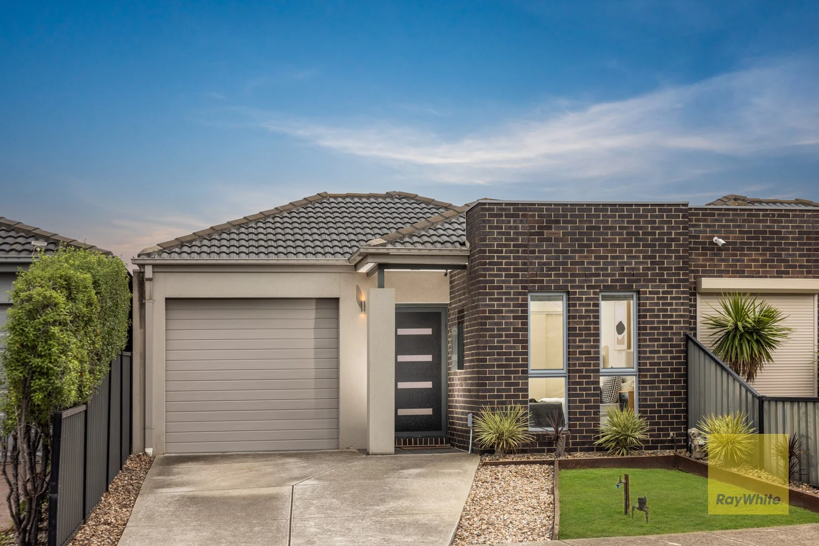 5 Amberley Gardens, Derrimut VIC 3026