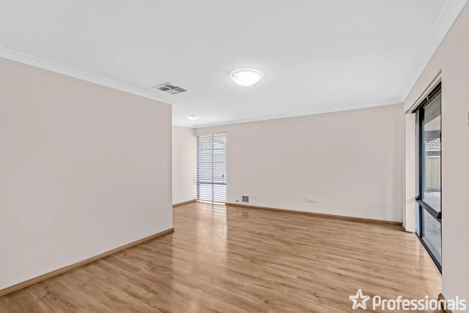 Additional image 5 of 48 Mcfarlane Circle, Mirrabooka WA 6061