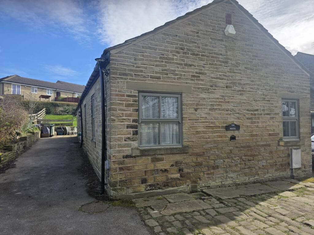 Additional image 2 of Leeds Road, Idle, BD10