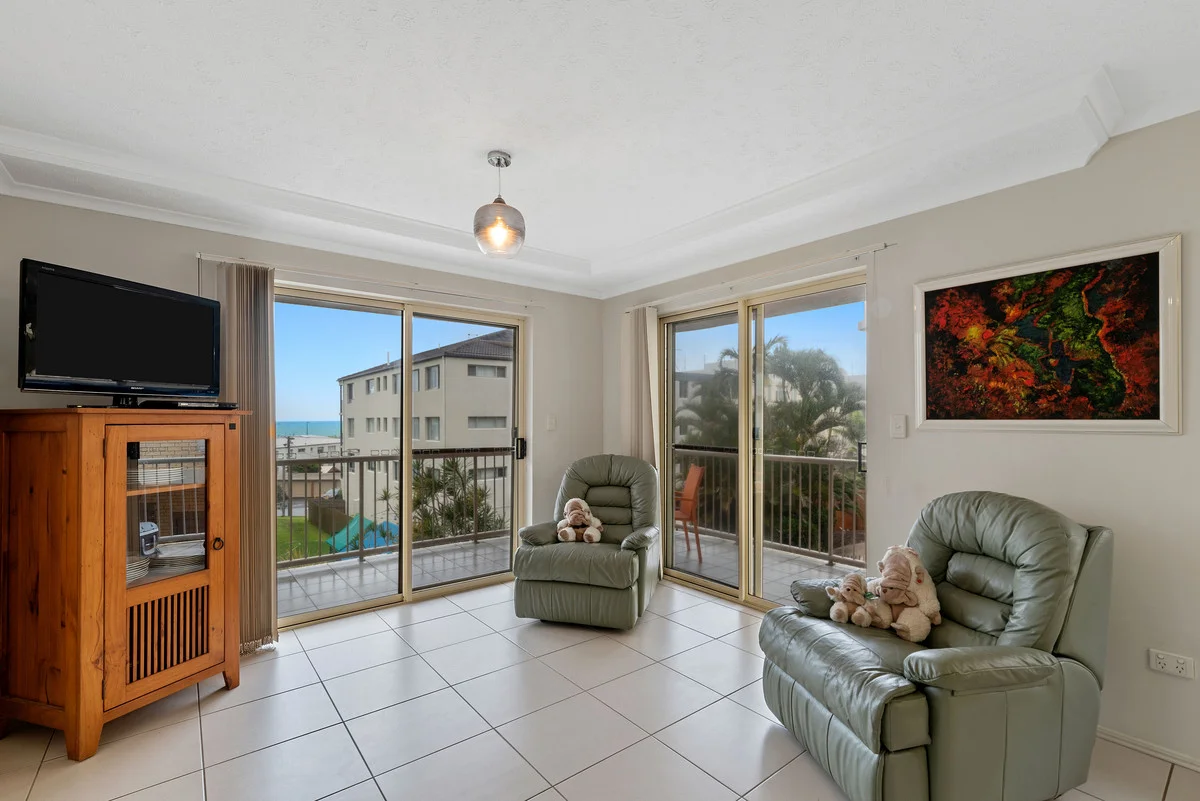 Additional image 5 of 2/17 Mahia Terrace, Kings Beach QLD 4551