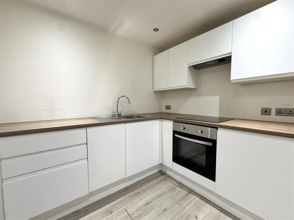 Additional image 2 of Conditioning House, Cape Street, Bradford, BD1 4QG