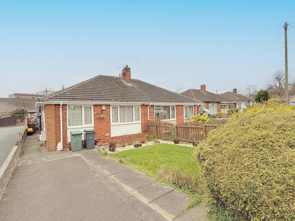 Lowfield Close, Low Moor, Bradford, BD12