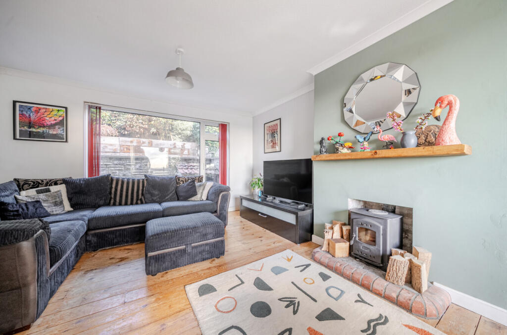 Additional image 3 of Hamlyn Road, Glastonbury, BA6
