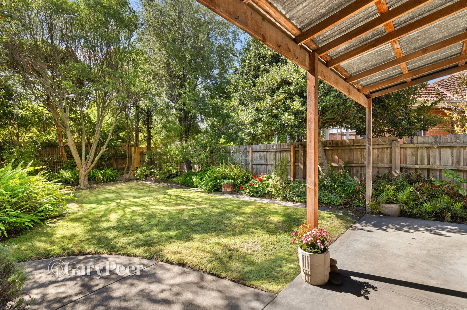 Additional image 2 of 25 Fitzgibbon Crescent, Caulfield North VIC 3161